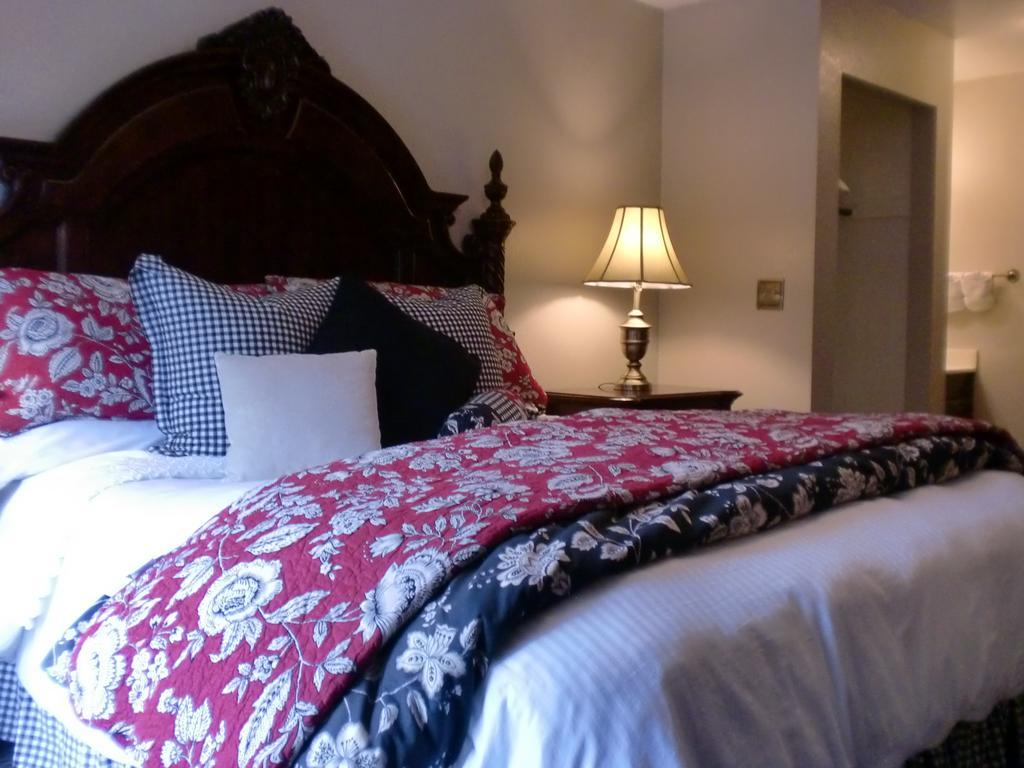 The North Shore Inn Crestline Eksteriør bilde
